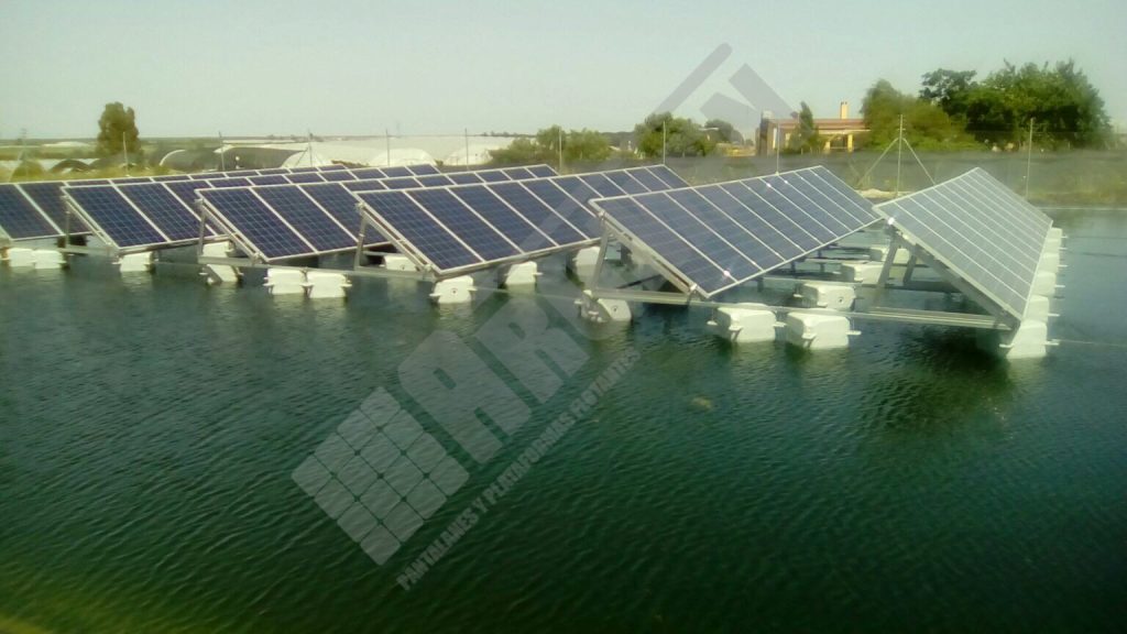 placas fotovoltaicas flotantes
